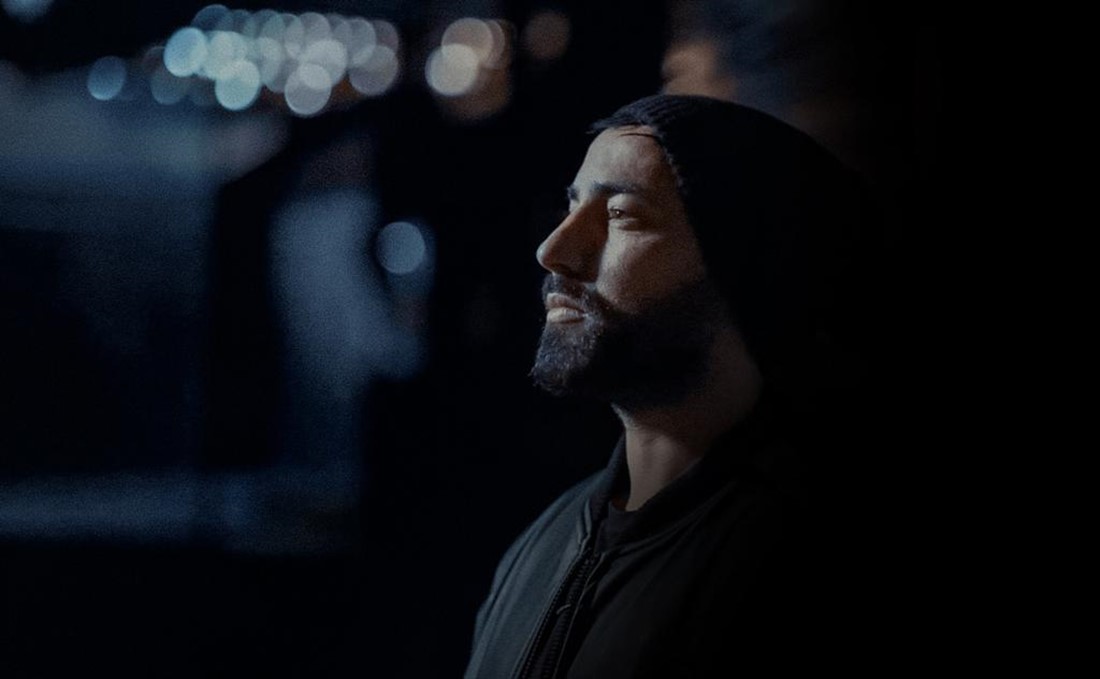 Şarkılarıyla büyük beğeni toplayan Zeno,”Sebebi var”