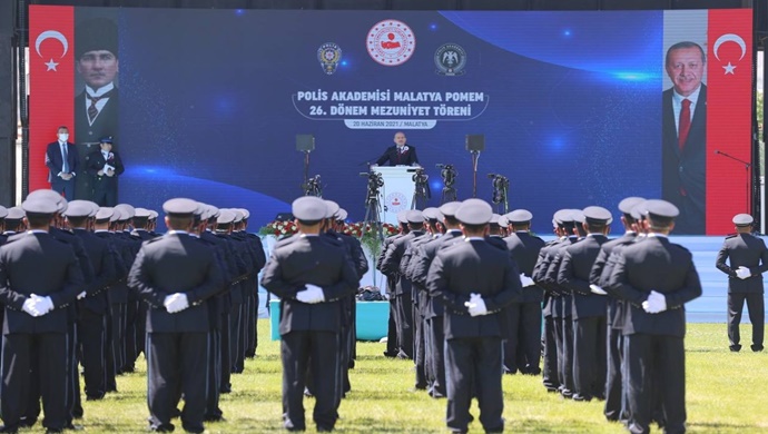 Bakan Süleyman Soylu Malatya’da Polis Akademisi Mezuniyet Töreni’ne Katıldı