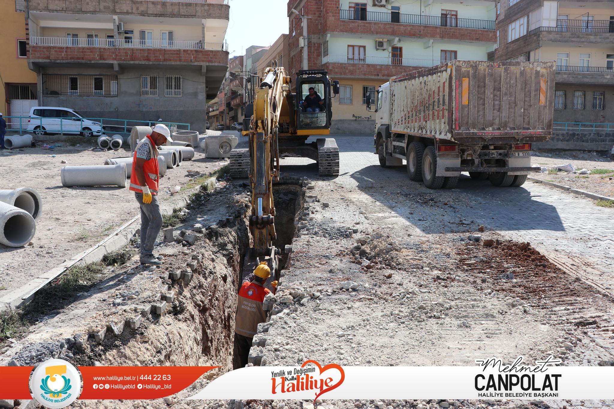 Bir 2 kişi, açık hava ve yazı görseli olabilir