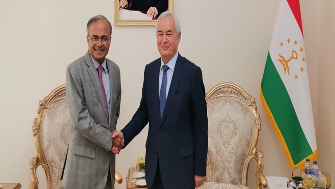 Meeting of the Ambassador of Tajikistan with the Secretary General of ECO